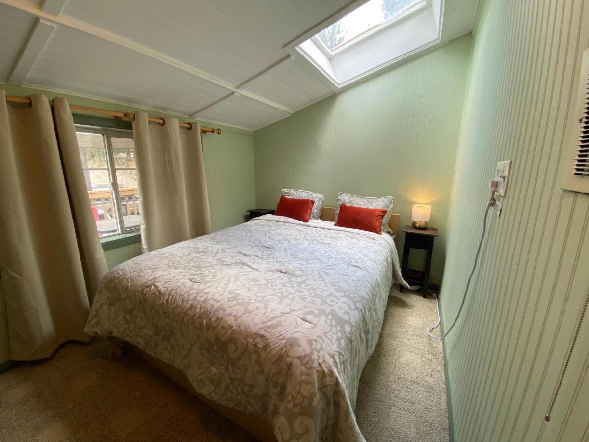 Snow Bunny Cottage, Pets Welcomed! Green Valley Lake Ngoại thất bức ảnh